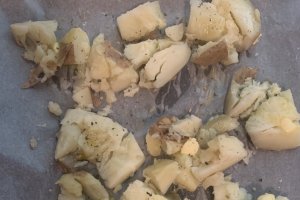 Cartofi striviti la cuptor, cu branza