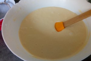 Desert chec cu aroma de cappuccino, cacao si vanilie, in trei culori