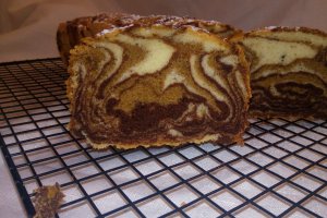 Desert chec cu aroma de cappuccino, cacao si vanilie, in trei culori