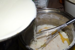 Desert negresa cu crema de vanilie
