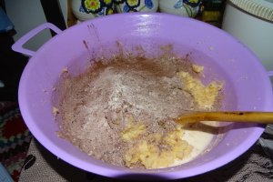 Desert negresa cu crema de vanilie