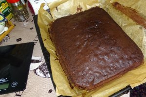 Desert negresa cu crema de vanilie