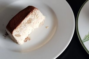 Desert parfait tiramisu