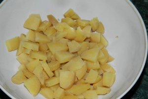Salata de cartofi cu sprot afumat
