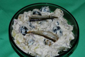 Salata de cartofi cu sprot afumat