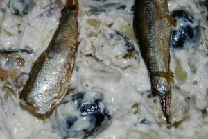Salata de cartofi cu sprot afumat