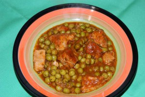 Mancare de mazare cu carne de porc, reteta gustoasa a familiei