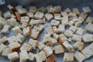 Salata Caesar cu pui - Reteta gustoasa si satioasa