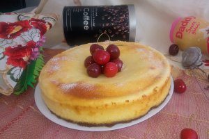 Desert cheesecake cu aroma de vanilie