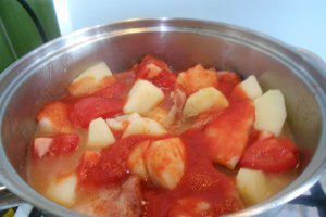 Mancarica de cartofi, cu piept afumat de porc