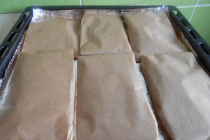 Snitele din file de piept de pui la cuptor, cu cus-cus