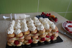 Tortulet cu fructe