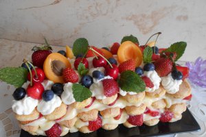 Tortulet cu fructe