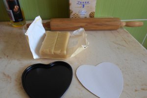 Desert tortulet inimioara, din ciocolata si martipan