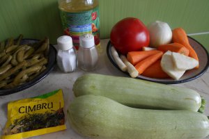 Ciorba de dovlecei, cu fasole verde