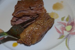 Friptura de vita cu sos tomat la slow cooker Crock-Pot