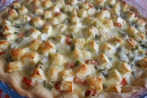 Tarta aperitiv, cu legume si branzeturi