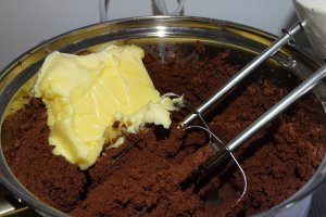 Desert tort cu lemon curd si crema de ciocolata (Vali 61 )