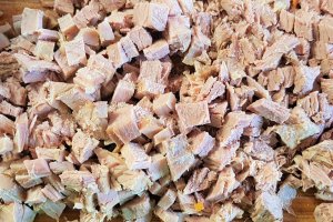Salata Floare, cu fasole verde, porumb si carne de vitel