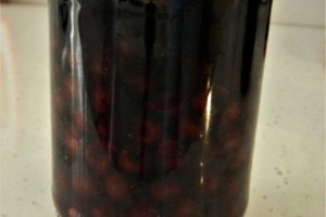Lichior de cirese negre