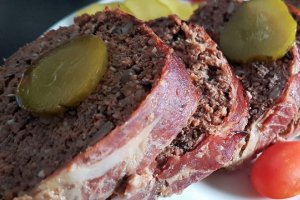 Rulada cu carne si mortadella / Polpettone