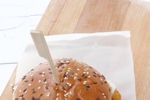 Burgeri cu pui Shanghai