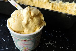 Desert inghetata de mango si cocos