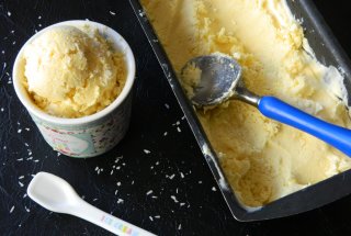 Desert inghetata de mango si cocos