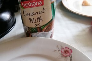 Pui cu lapte de cocos