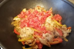 Pui cu lapte de cocos