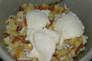 Salata de cartofi cu ardei copt