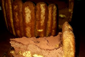 Desert tort Tiramisu cu ciocolata