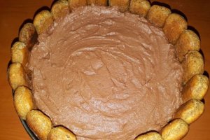 Desert tort Tiramisu cu ciocolata