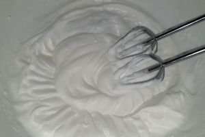 Desert tort Tiramisu cu ciocolata