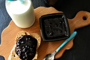 Dulceata de afine si mure