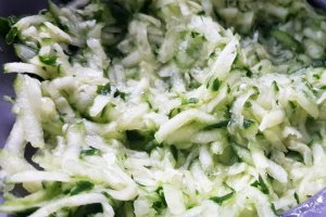 Salata Tzatziki