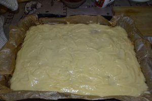 Desert placinta cu pere si mere