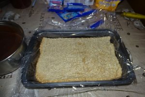 Desert prajitura cu crema de ciocolata si banane