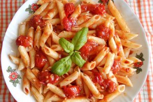 Penne cu sos Arrabbiata