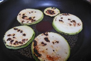 Tarta cu foietaj, pui si dovlecel