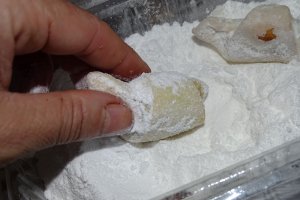 Desert cornulete cu iaurt si untura