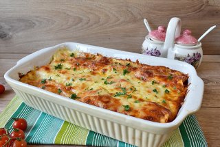 Enchiladas cu pui si porumb