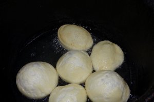 Desert gogosi pufoase ca la bunica