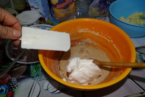 Desert prajitura cu migdale, lamaie si altele