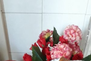 Cartofi cu coaste de porc aromate la cuptor