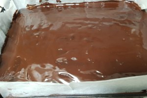 Desert negresa ciocolatoasa