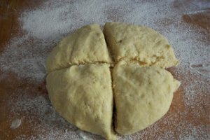 Desert cornulete cu umplutura de dovleac copt