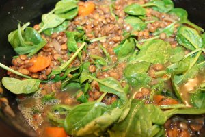 Curry din linte si spanac la slow cooker Crock Pot