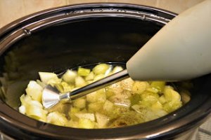 Supa crema de gulii cu praz si cartofi la slow cooker Crock Pot