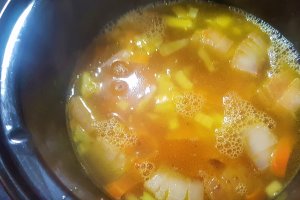 Supa de spanac cu sorici si smantana la slow cooker Crock Pot
